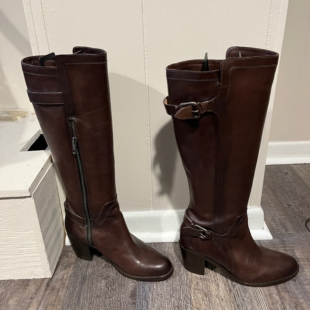 NWOT Frye Brown Leather Talls Boots. Stacked Heel. MSRP $398